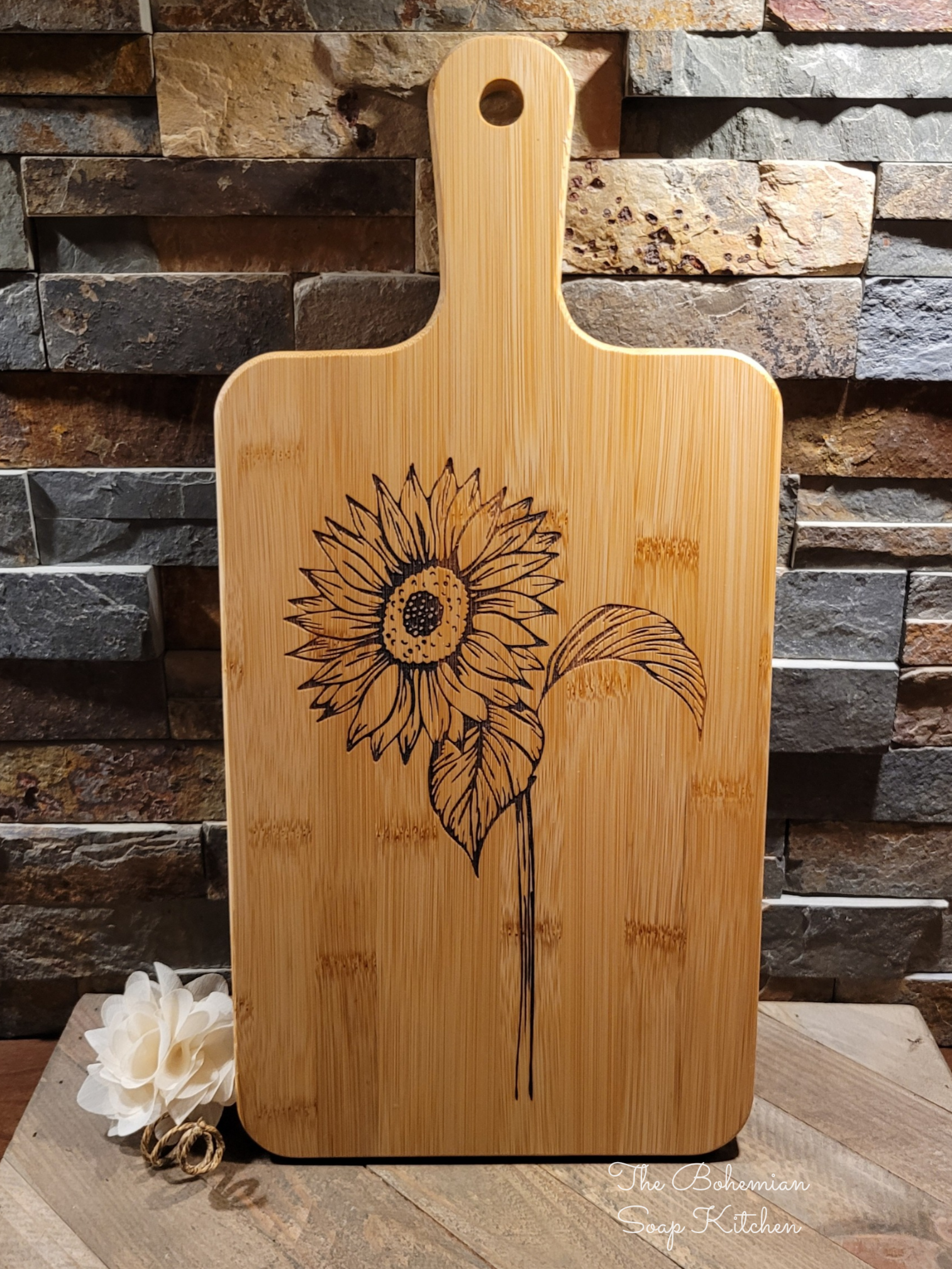 Sunflower best sale cutting board