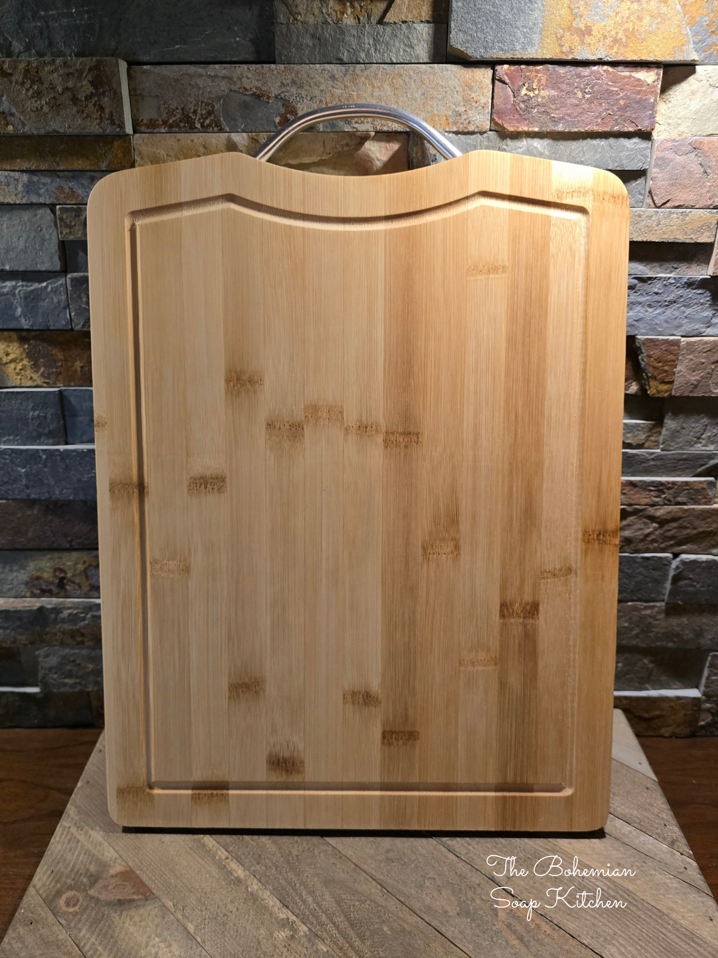 Bear Pines Bamboo Cutting Board
